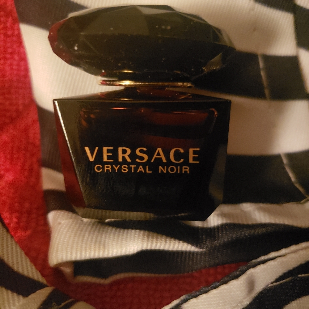 Women's Perfume (CRYSTAL NOIR) by Versace